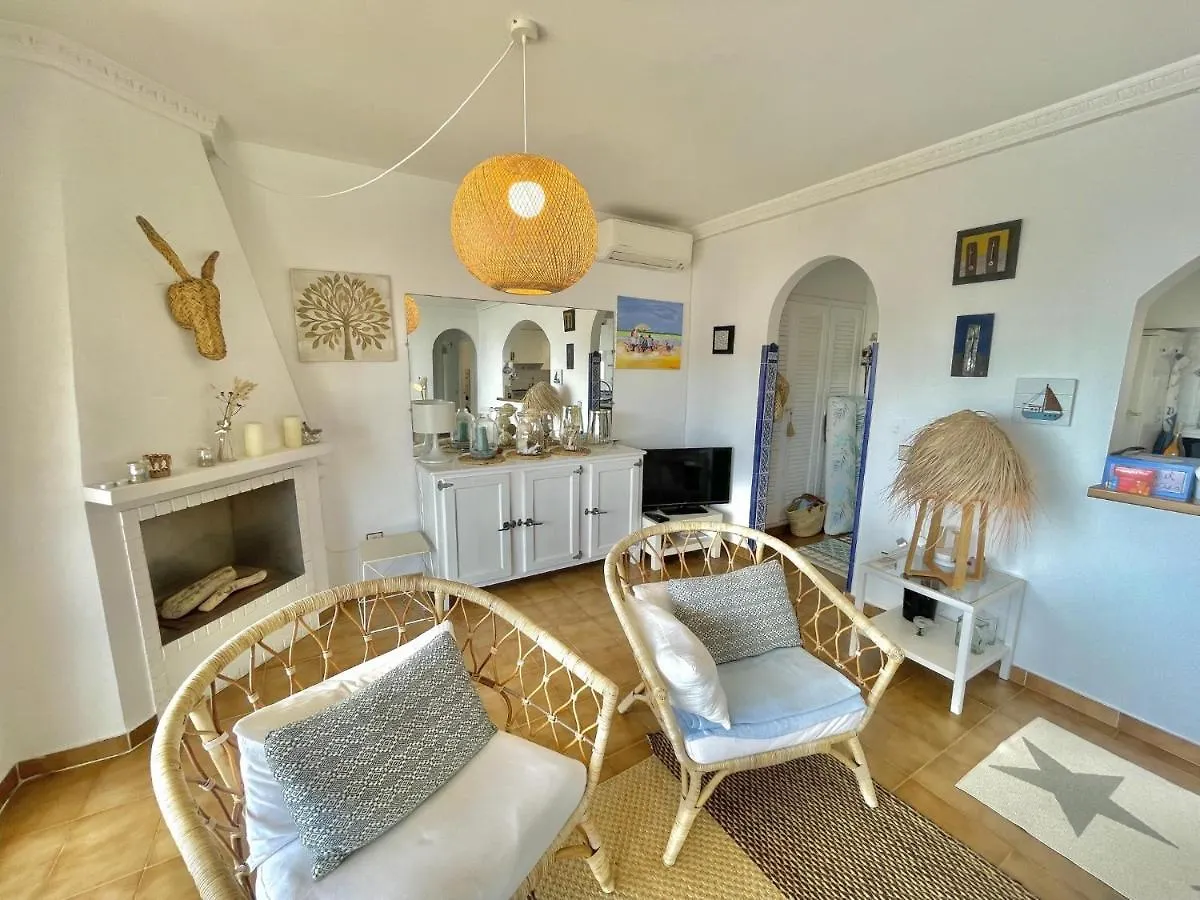 Saint Jacques A6 Apartment Roses