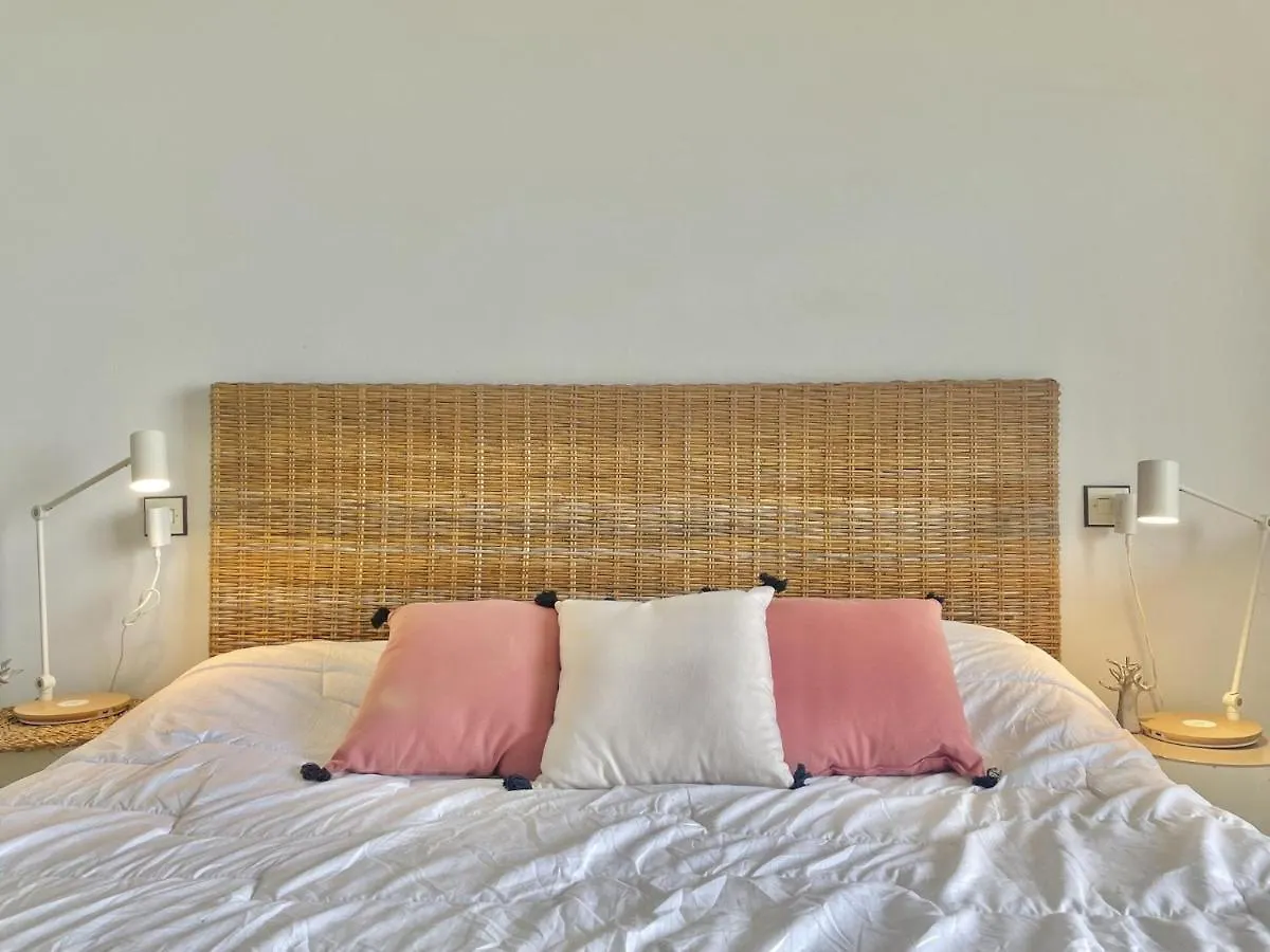 Saint Jacques A6 Apartment Roses