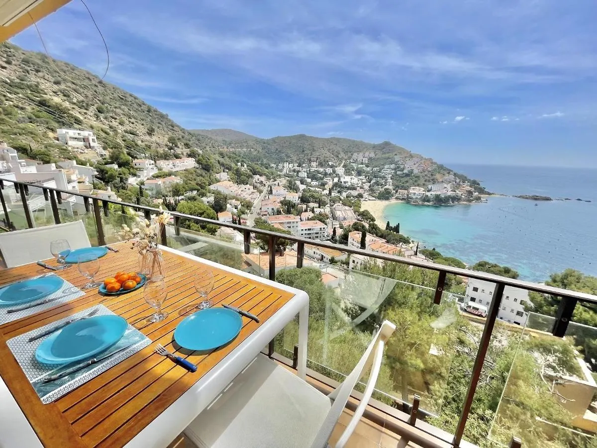 Saint Jacques A6 Apartment Roses Spain